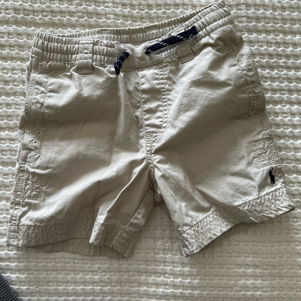 Polo toddler boys shorts khaki 4T EUC no stains